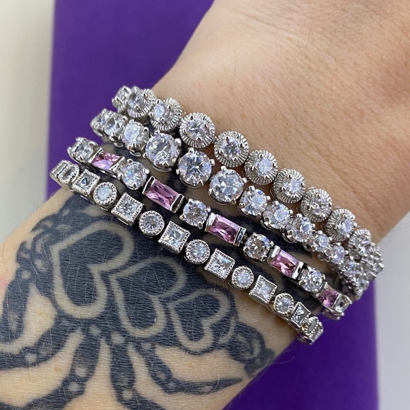 💛 Sterling Silver CZ Tennis Bracelet - Picture 2 of 6